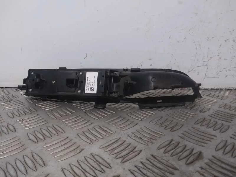 Mando Elevalunas Delantero Izquierdo para Ford Focus Lim.