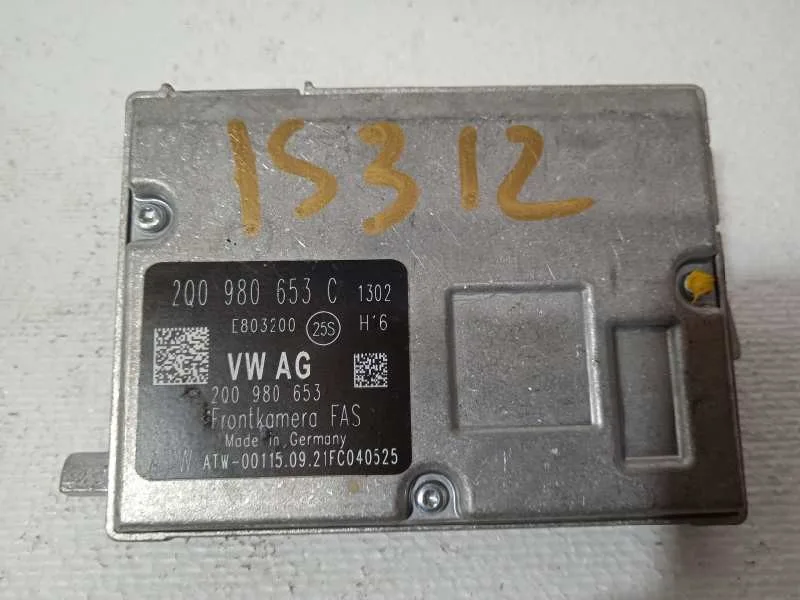 Camara para Volkswagen Arteon (3H8)
