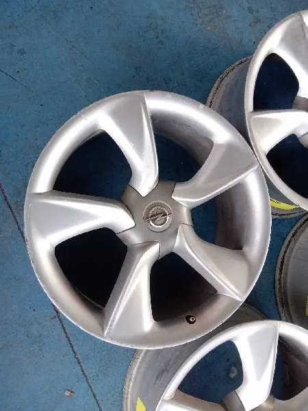 Juego Llantas para Opel Astra J Gtc