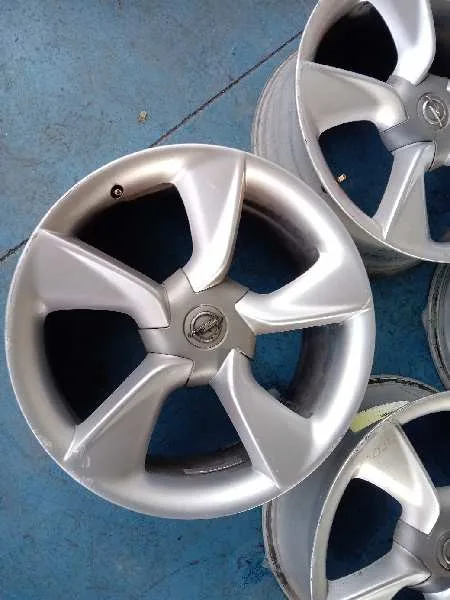 Juego Llantas para Opel Astra J Gtc