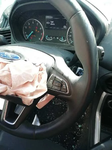 Volante para Ford Ecosport (Cr6)