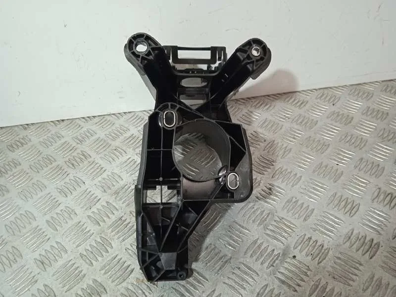 Soporte para Volkswagen Arteon (3H8)
