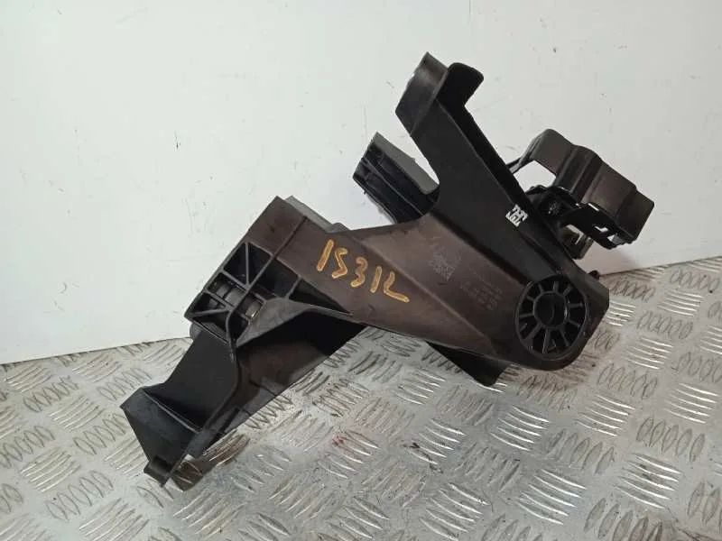 Soporte para Volkswagen Arteon (3H8)