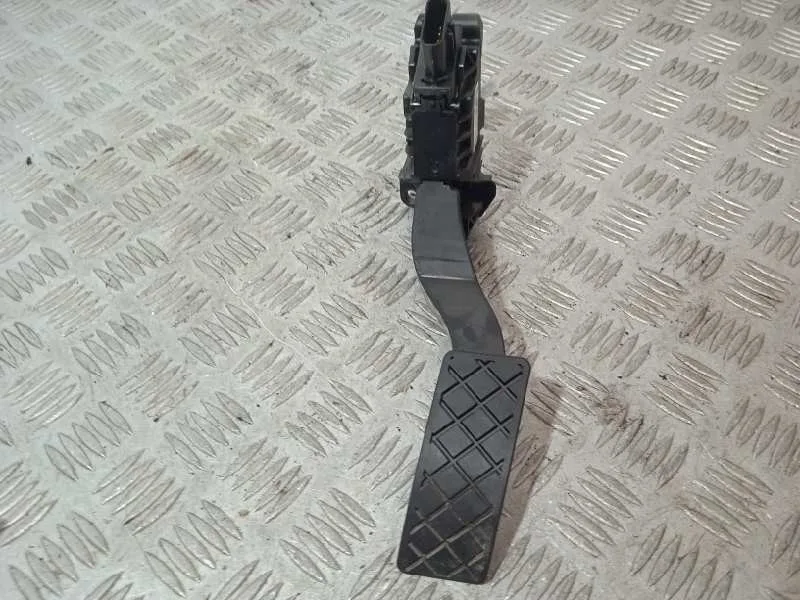 Pedal Acelerador para Volkswagen Arteon (3H8)