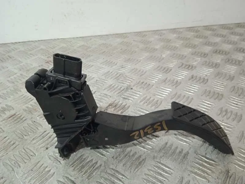 Pedal Acelerador para Volkswagen Arteon (3H8)