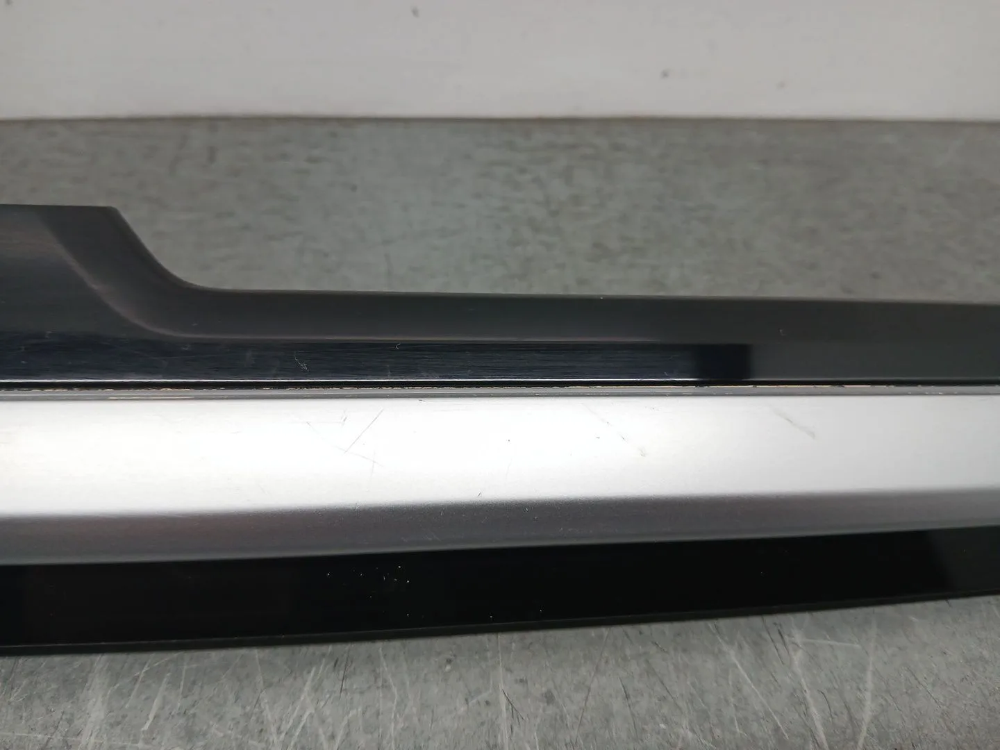 Moldura para Volkswagen Arteon (3H8)
