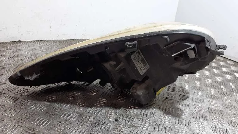 Faro Izquierdo para Citroën C1