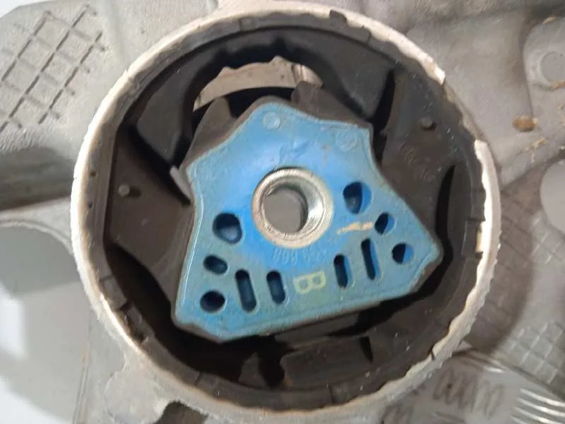 Puente Delantero para Volkswagen Arteon (3H8)