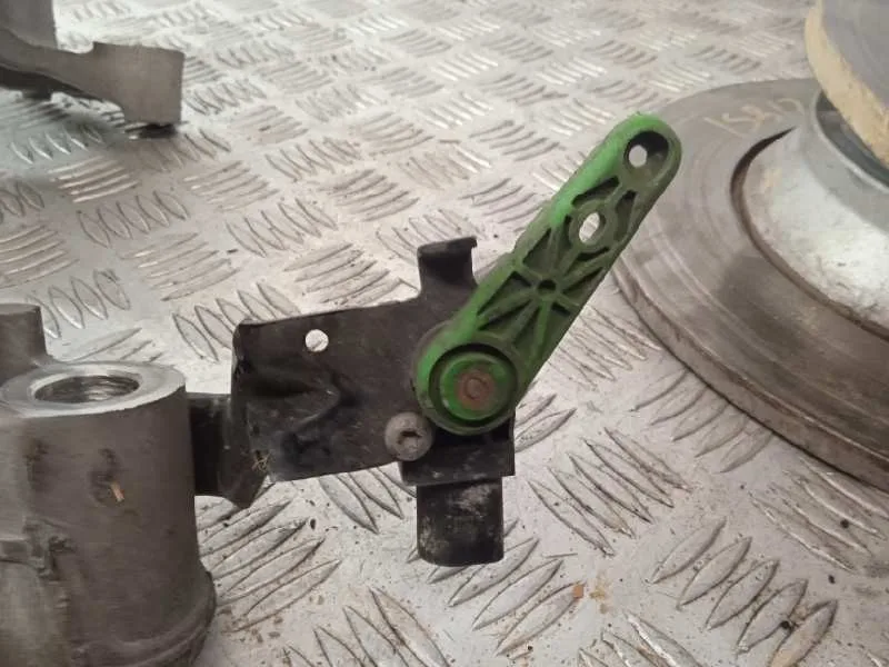 Puente Delantero para Volkswagen Arteon (3H8)