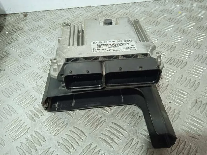 Centralita Motor Uce para Opel Insignia Berlina