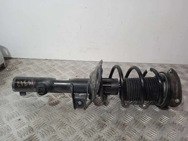 Amortiguador Delantero Izquierdo para Volkswagen Arteon (3H8)