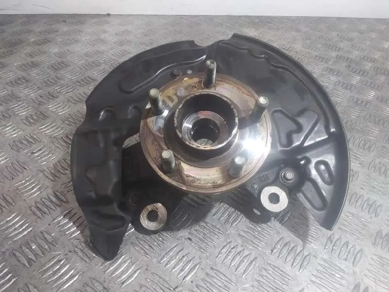Mangueta Delantera Derecha para Ford Focus