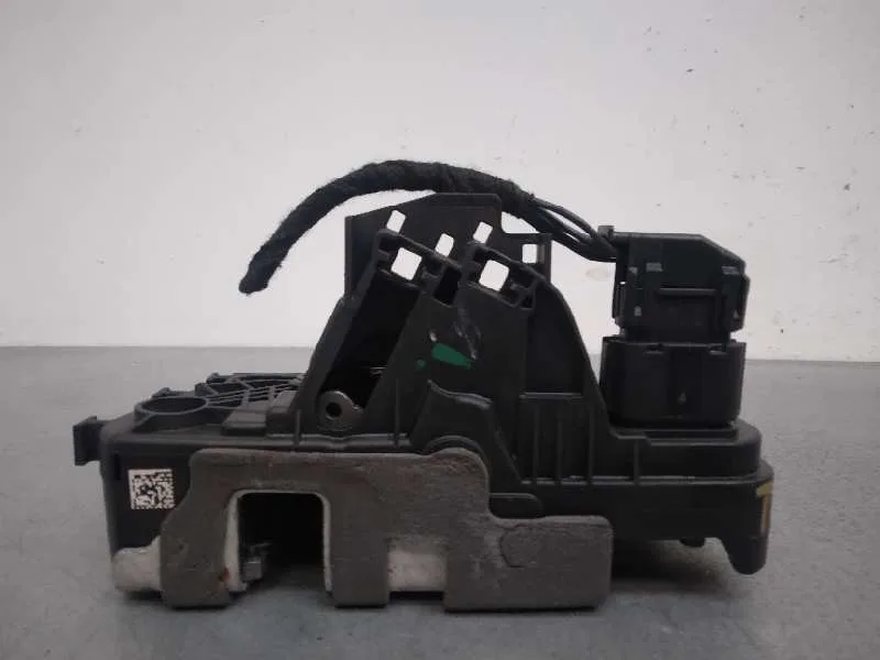 Cerradura Puerta Trasera Derecha para Ford Focus