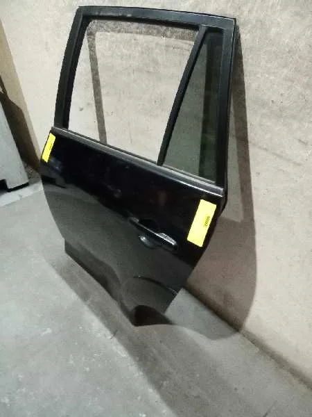 Puerta Trasera Izquierda para Toyota Rav 4 (A3)