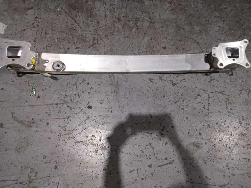 Refuerzo Paragolpes Delantero para Ford Focus