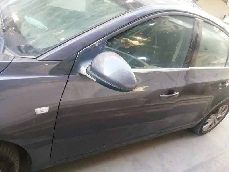 Puerta Delantera Izquierda para Chevrolet Cruze