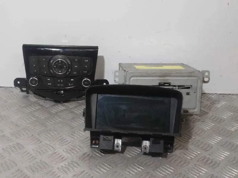 Sistema Navegacion Gps para Chevrolet Cruze