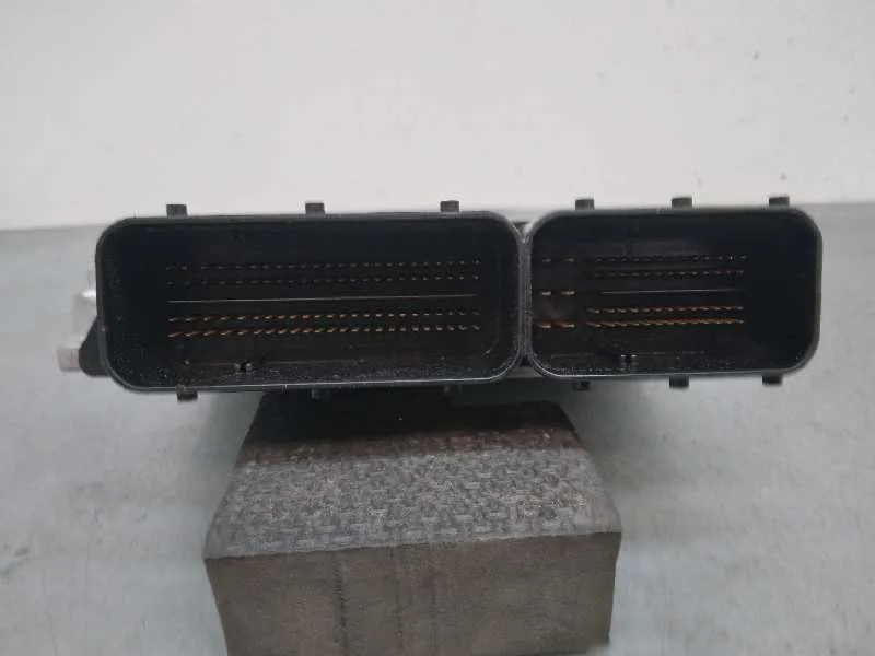 Centralita Motor Uce para Bmw Serie 1 Berlina (E81/E87)