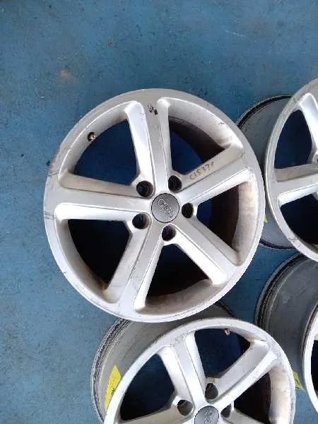 Juego Llantas para Audi A4 Avant (8E)