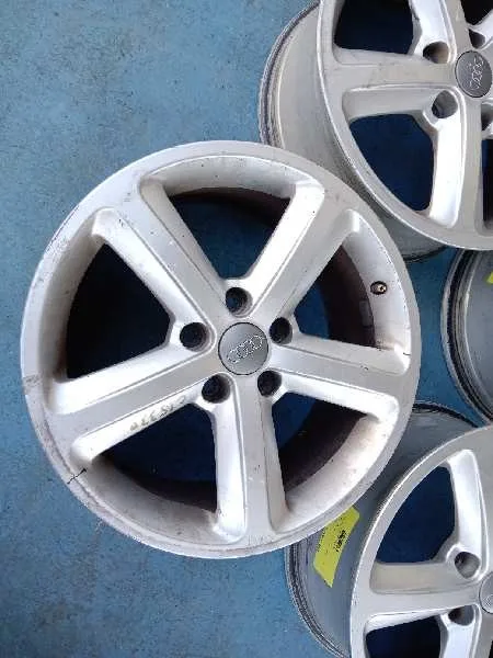 Juego Llantas para Audi A4 Avant (8E)