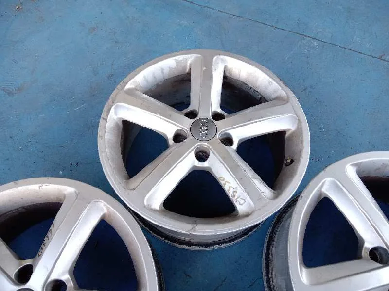 Juego Llantas para Audi A4 Avant (8E)