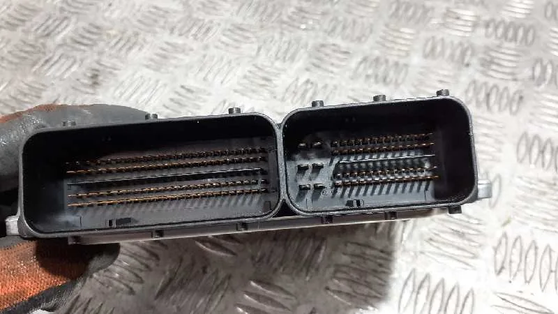 Centralita Motor Uce para Bmw Serie 3 Coupe (E92)