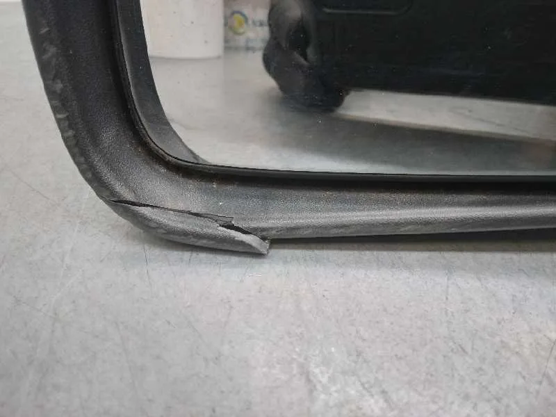 Retrovisor Izquierdo para Ford Focus Berlina (Cap)