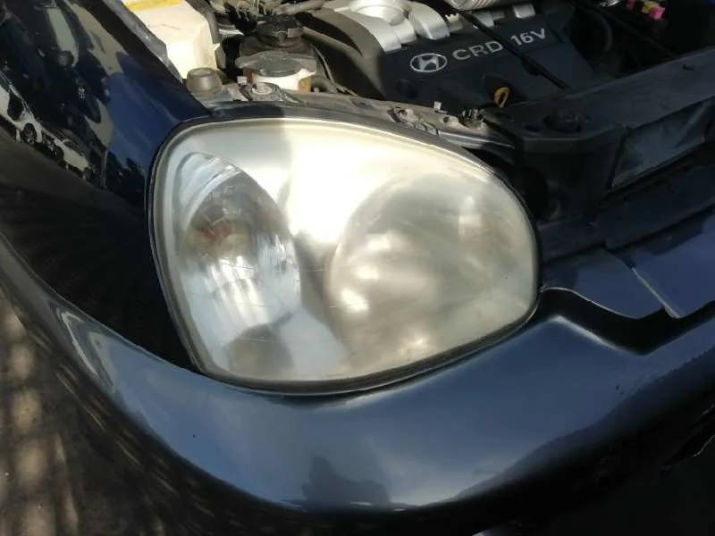 Faro Derecho para Hyundai Santa Fe (Sm)