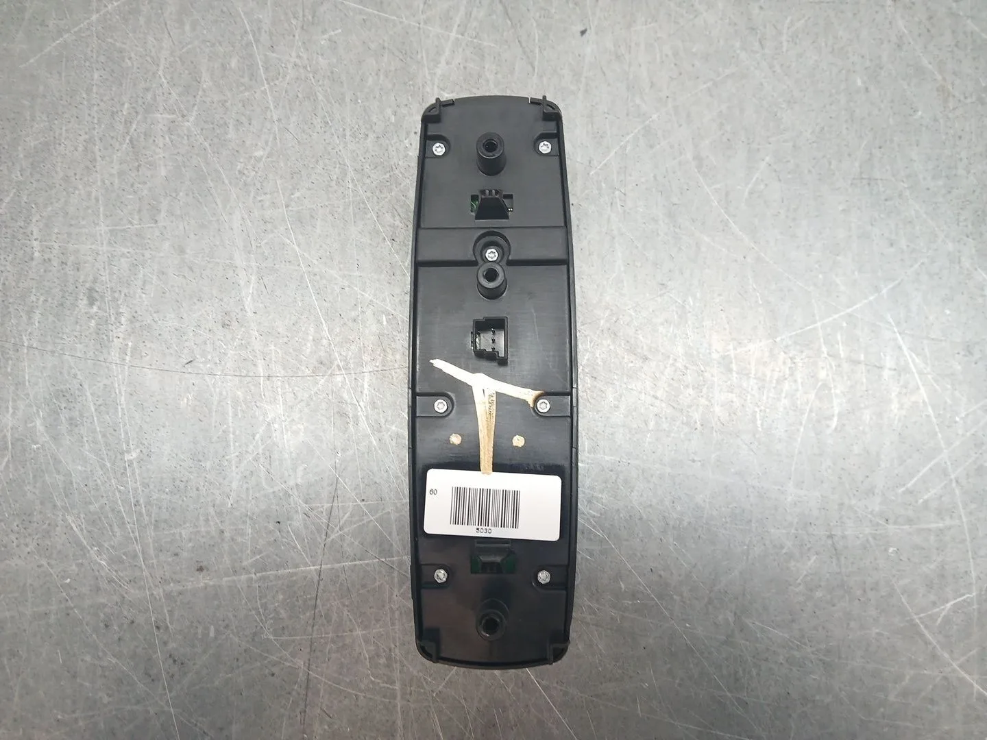 Mando Elevalunas Delantero Izquierdo para Mercedes-Benz Clase M (W164)