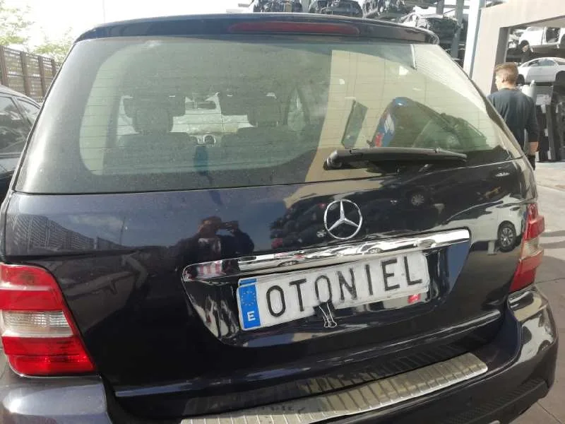 Porton Trasero para Mercedes-Benz Clase M (W164)
