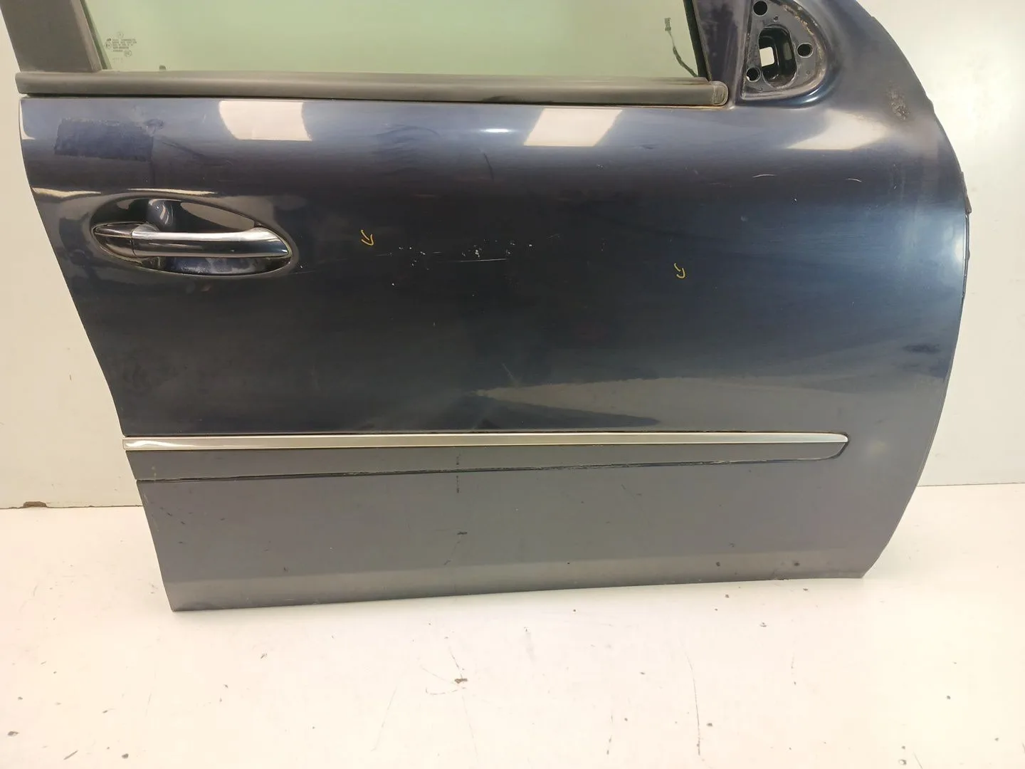 Puerta Delantera Derecha para Mercedes-Benz Clase M (W164)