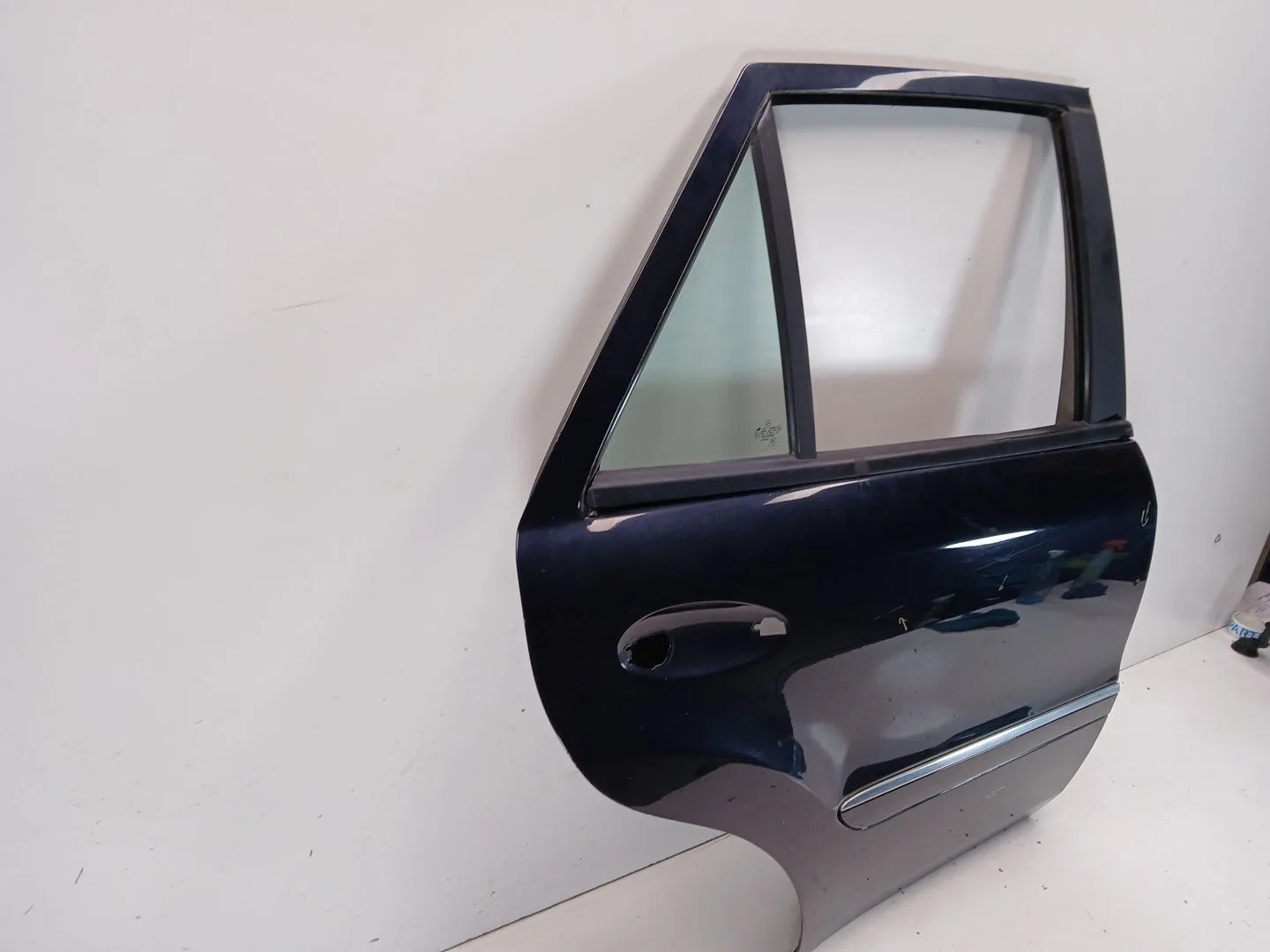 Puerta Trasera Derecha para Mercedes-Benz Clase M (W164)