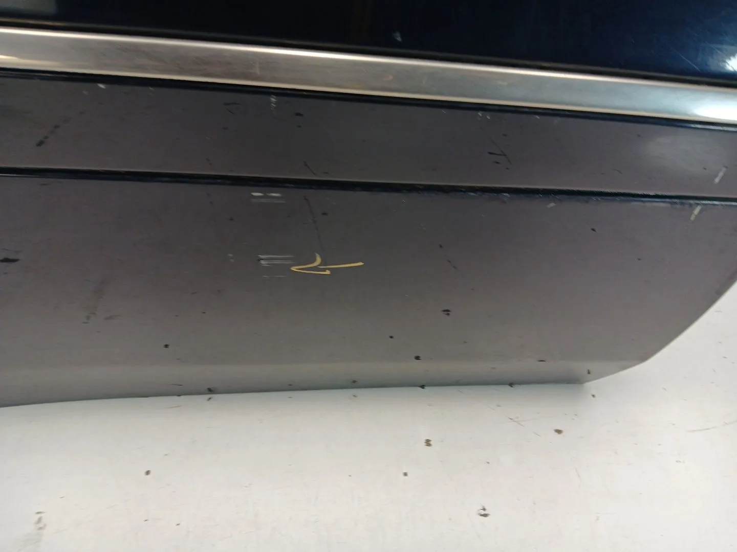Puerta Trasera Derecha para Mercedes-Benz Clase M (W164)