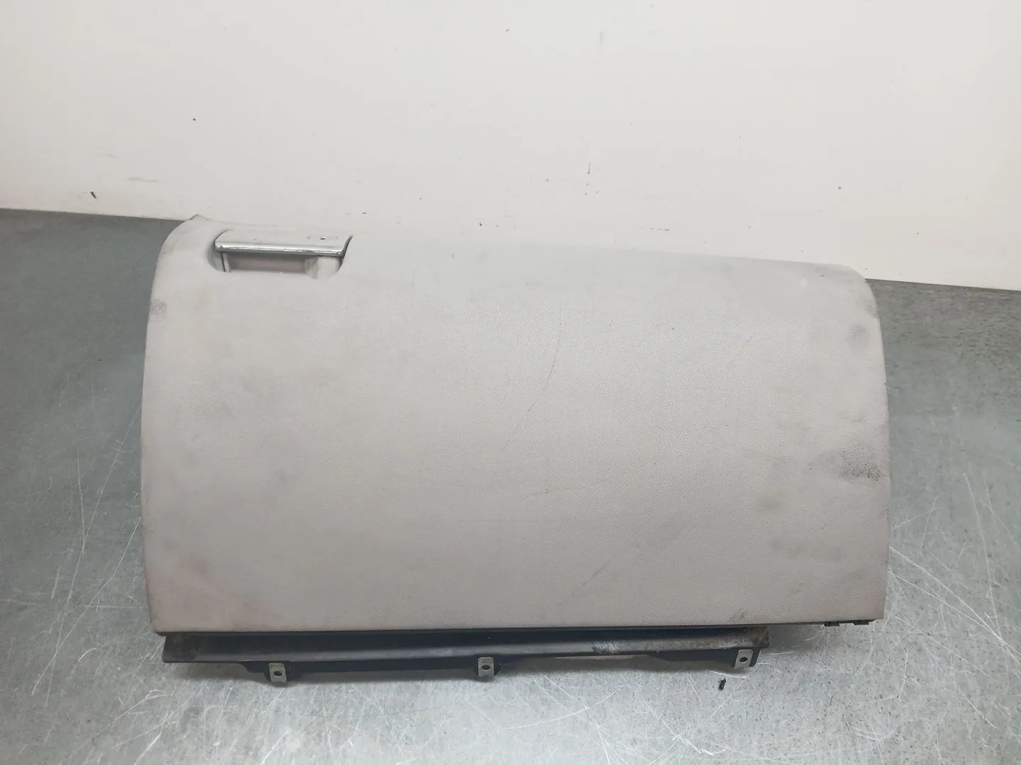 Guantera para Mercedes-Benz Clase M (W164)