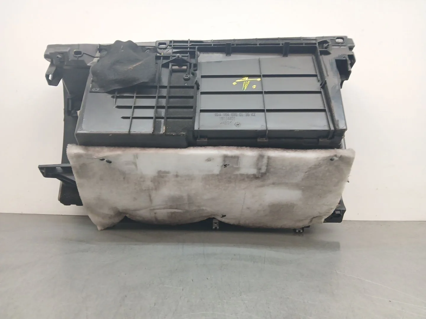 Guantera para Mercedes-Benz Clase M (W164)