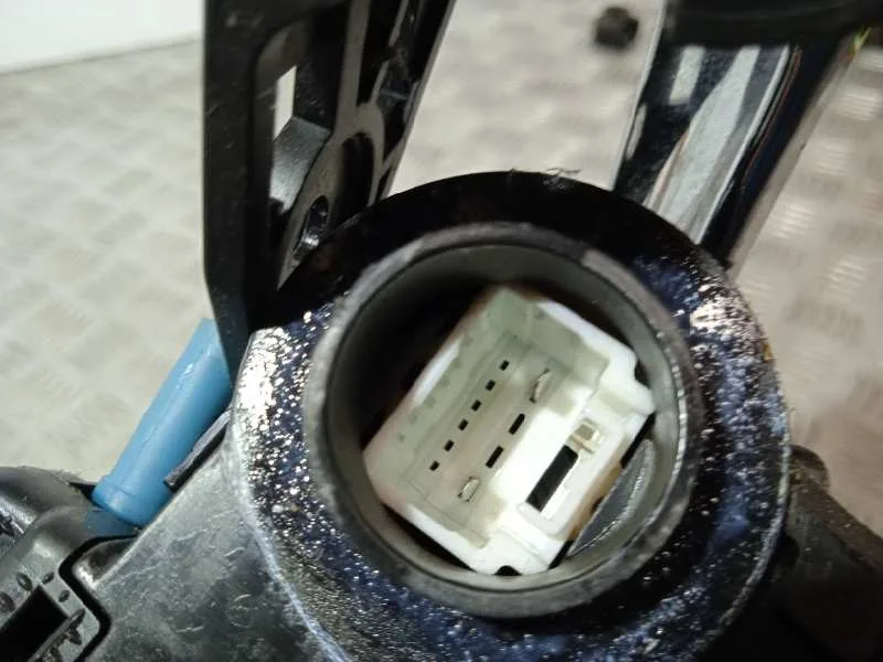 Cerradura Puerta Trasera Derecha para Toyota Rav 4 (A3)