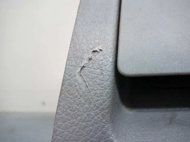 Guantera para Mercedes-Benz Sprinterii Caja Cerrada (Desde 01.06)