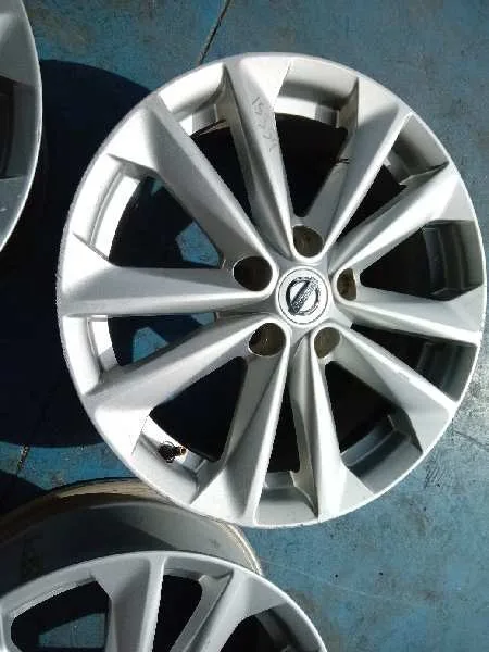 Juego Llantas para Nissan Qashqai (J11)