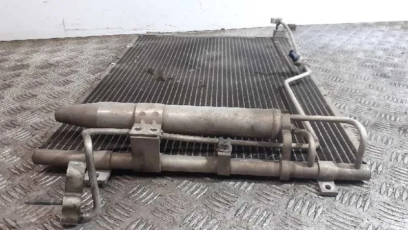 Condensador / Radiador Aire Acondicionado para Kia Sorento