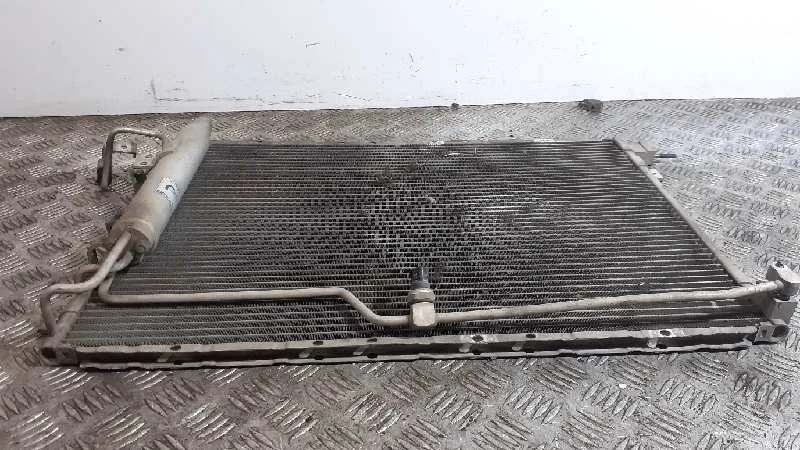 Condensador / Radiador Aire Acondicionado para Kia Sorento