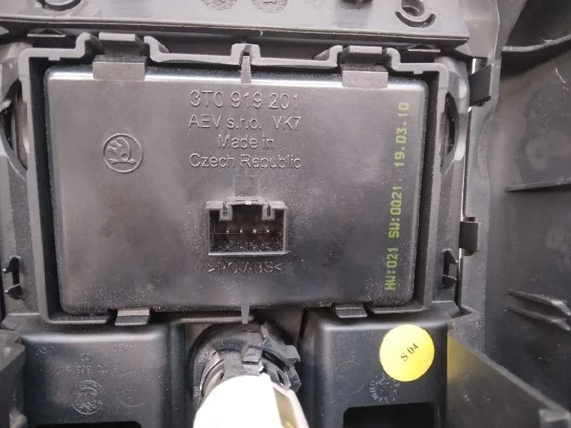Pantalla Multifuncion para Skoda Superb Combi (3T5)