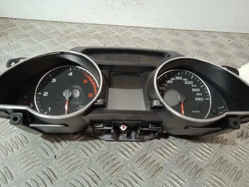 Cuadro Instrumentos para Audi A5 Coupe (8T)