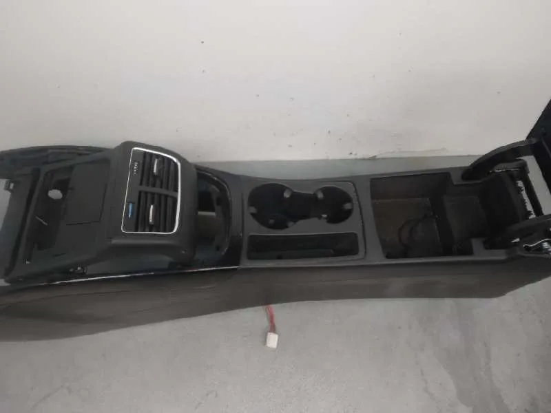Apoyabrazos Central para Audi A5 Coupe (8T)
