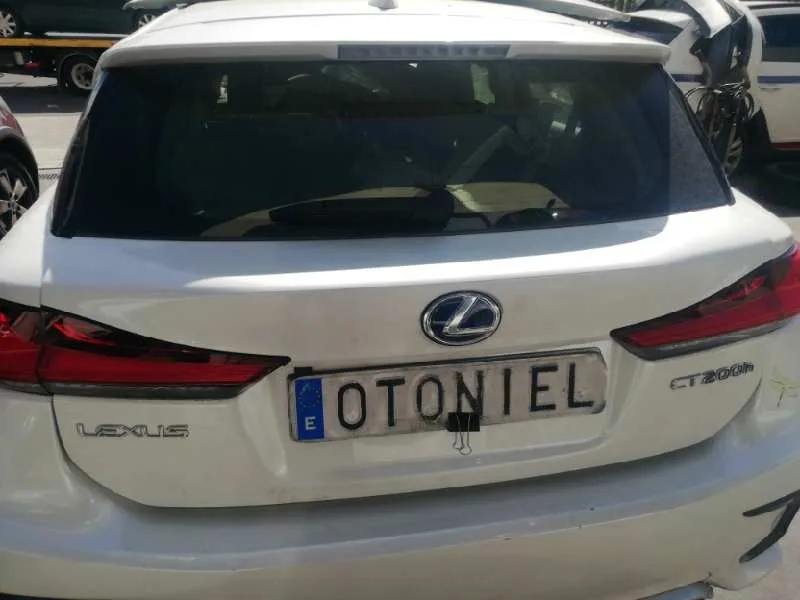 Porton Trasero para Lexus Ct