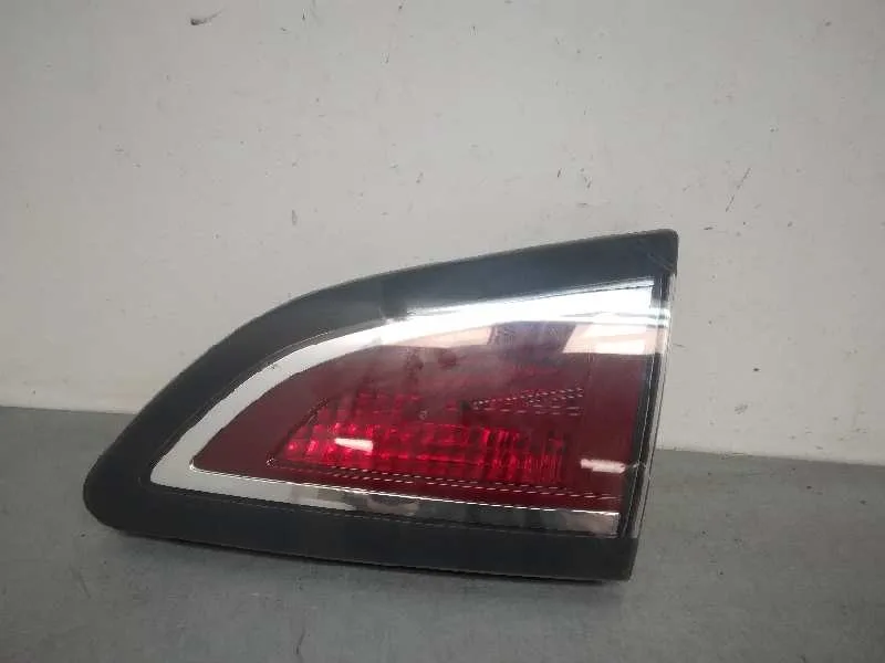 Piloto Trasero Derecho Interior para Renault Scenic Iii