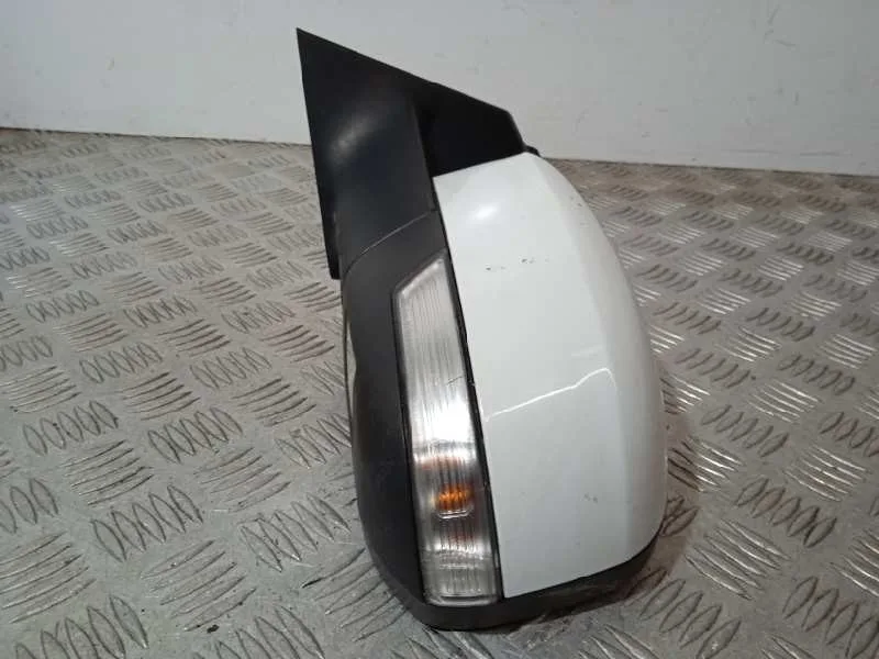 Retrovisor Izquierdo para Ford Focus Lim.