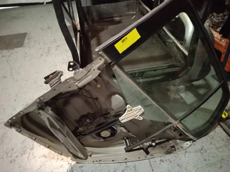 Puerta Trasera Izquierda para Volkswagen Golf V Berlina (1K1)