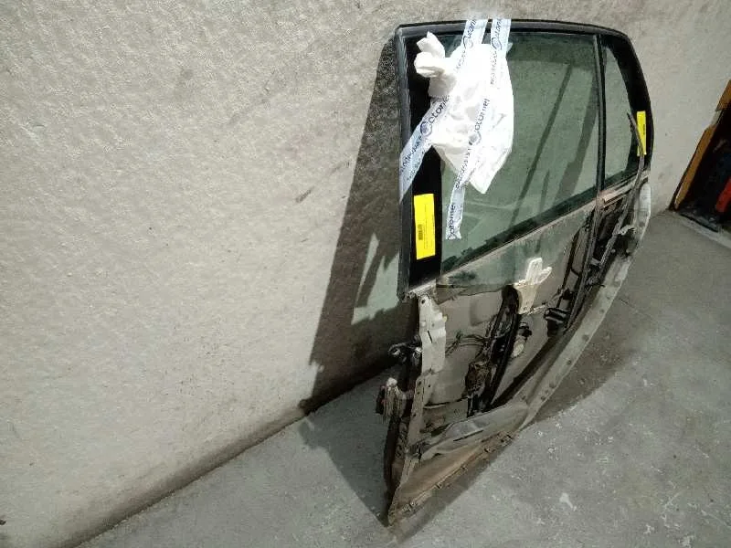 Puerta Trasera Izquierda para Volkswagen Golf V Berlina (1K1)