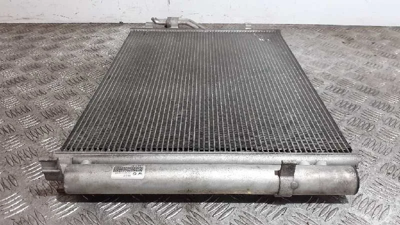 Condensador / Radiador Aire Acondicionado para Hyundai Ix35