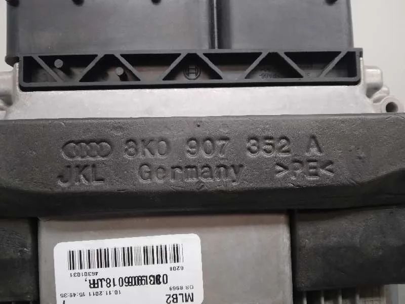 Centralita Motor Uce para Audi A4 Ber. (B8)